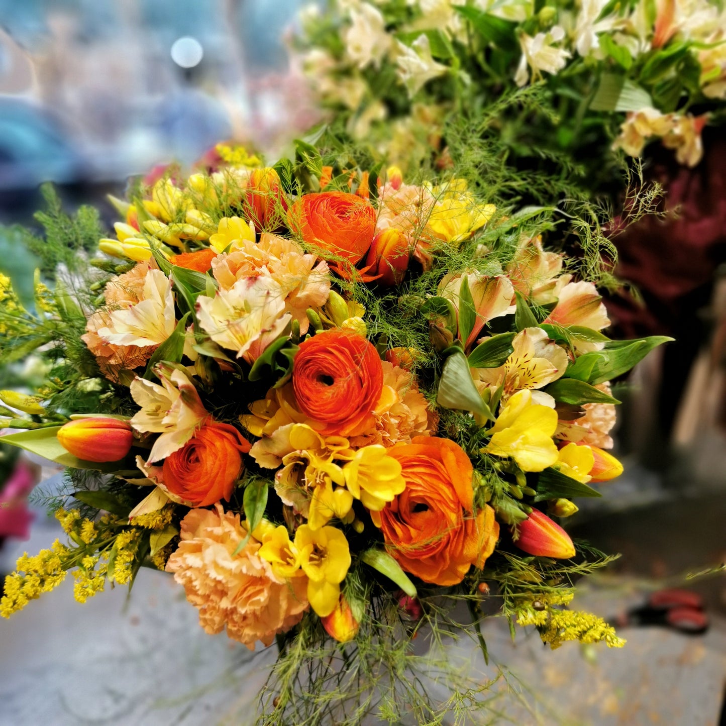 Bouquet , LOVE IS IN THE AIR. Disponibile in 3 misure nella foto la dimensione e' XL. - I fiori di Paesaggi