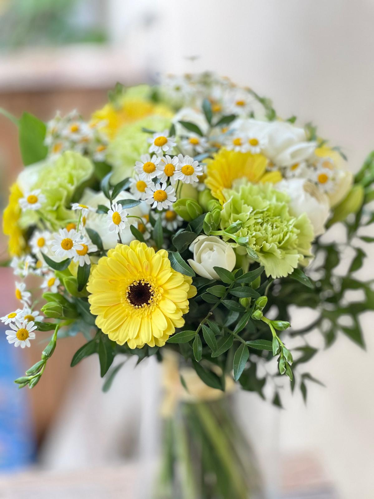 💛 Bouquet "Zia Mariuccia" (Giallo) - I fiori di Paesaggi